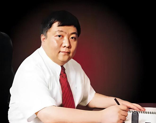 拥身价4770亿一位外地老板闯进前三开元棋牌山东2025年十大富豪揭晓坐(图7)